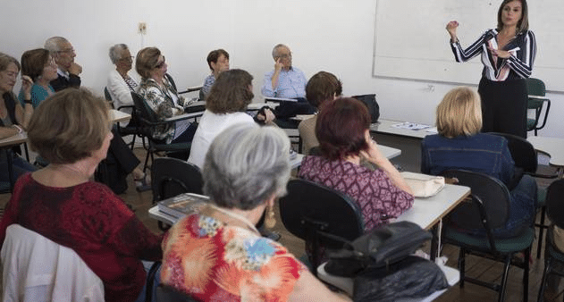 Empower Young Minds: Literacy Revolution